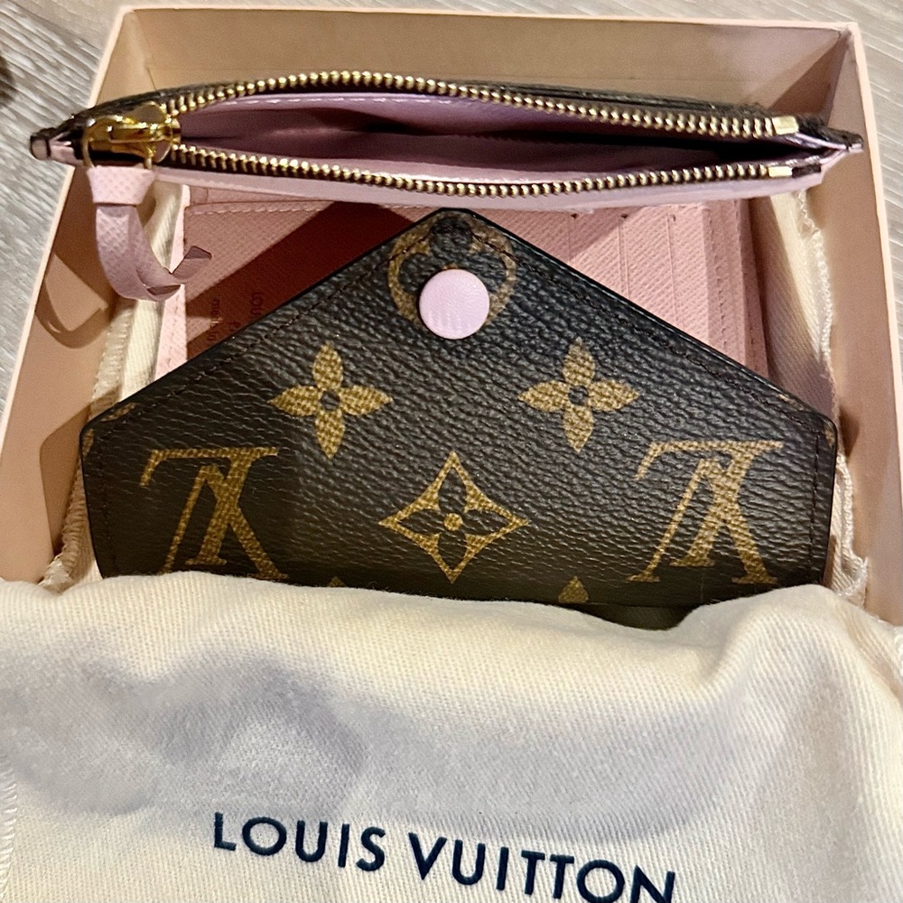 NWT!!! Louis Vuitton | Victorine Compact Wallet | Pink & Brown Monogram